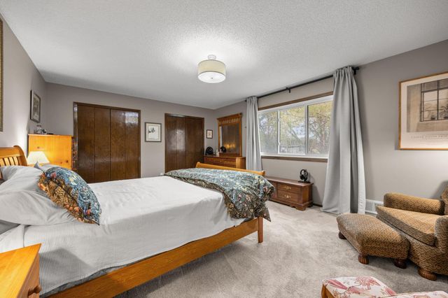 17076 Forfar Court, Lakeville, MN 55024