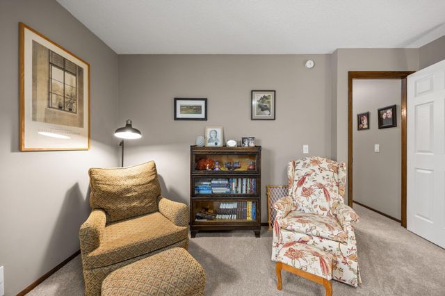 17076 Forfar Court, Lakeville, MN 55024