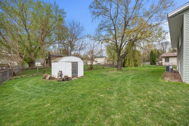17076 Forfar Court, Lakeville, MN 55024