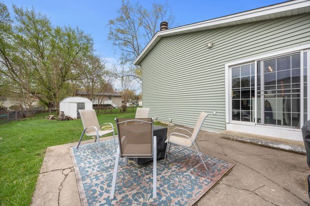 17076 Forfar Court, Lakeville, MN 55024