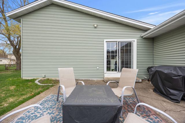 17076 Forfar Court, Lakeville, MN 55024