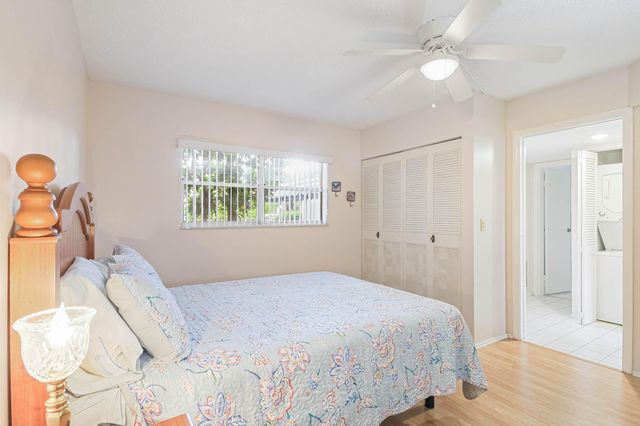 3755 Via Poinciana 106, Lake Worth, FL 33467