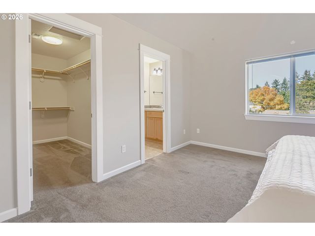 17925 Sw BRISK Ln, Beaverton, OR 97007