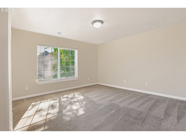 17925 Sw BRISK Ln, Beaverton, OR 97007