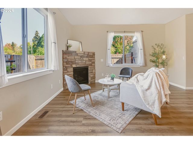 17925 Sw BRISK Ln, Beaverton, OR 97007