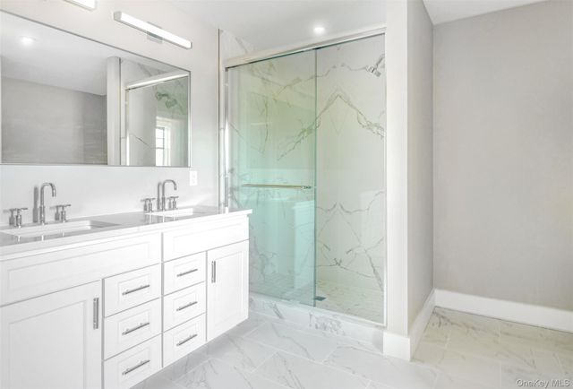 285 Sandy Beach Road, Greenport, NY 11944