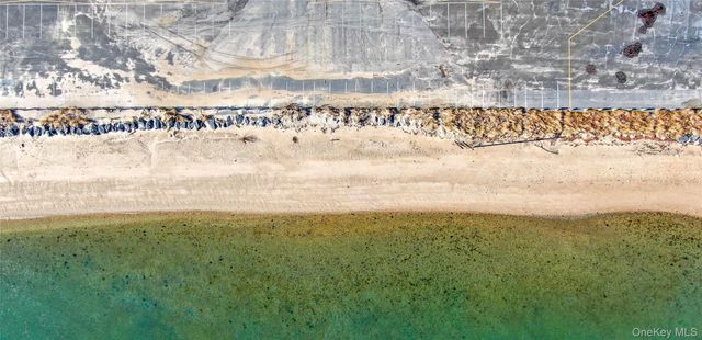 285 Sandy Beach Road, Greenport, NY 11944