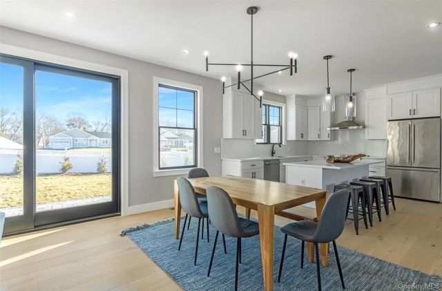 285 Sandy Beach Road, Greenport, NY 11944