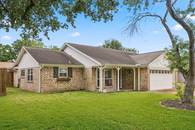 6215 Rena Street, Houston, TX 77092