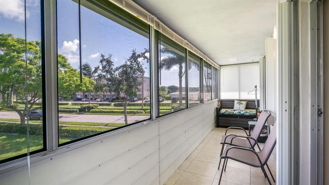 239 Windsor K, West Palm Beach, FL 33417