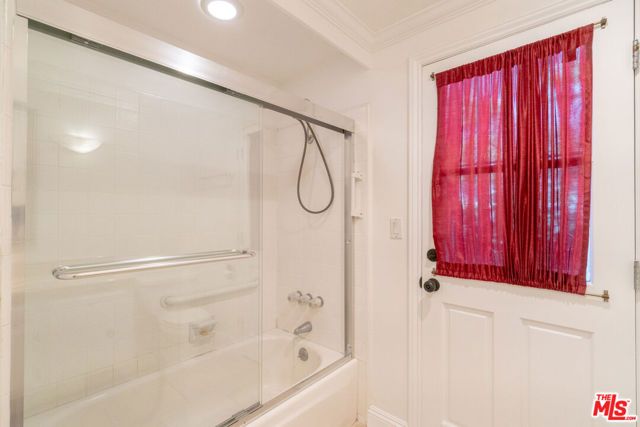 4220 Towhee Drive, Calabasas, CA 91302