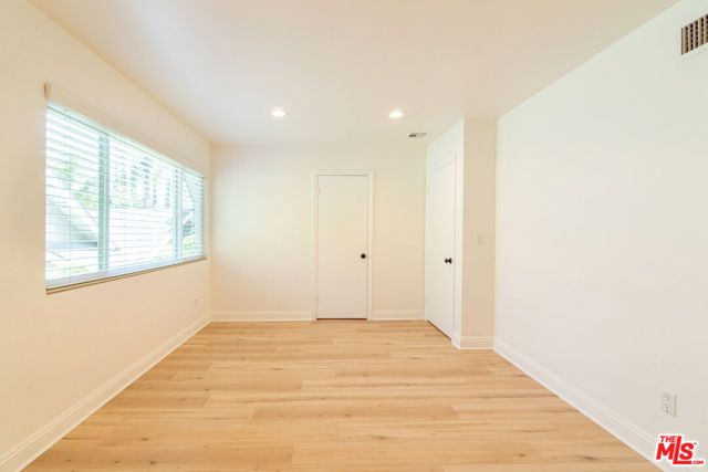 4220 Towhee Drive, Calabasas, CA 91302