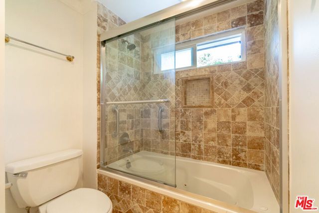 4220 Towhee Drive, Calabasas, CA 91302