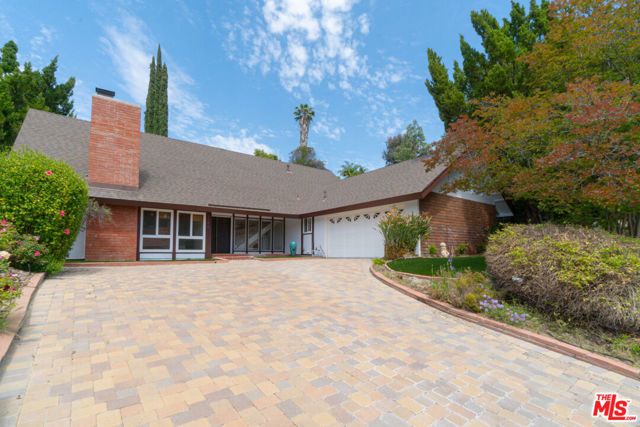 4220 Towhee Drive, Calabasas, CA 91302