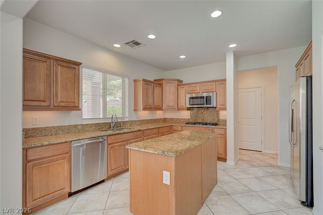 2556 Chateau Clermont Street, Henderson, NV 89044