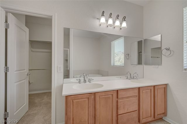 2556 Chateau Clermont Street, Henderson, NV 89044