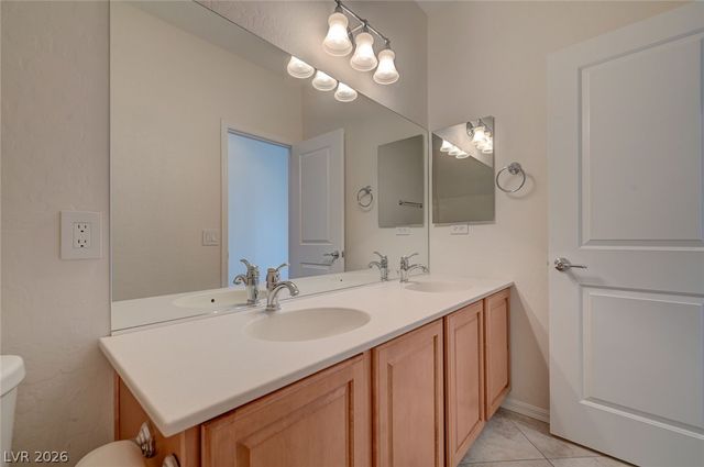 2556 Chateau Clermont Street, Henderson, NV 89044