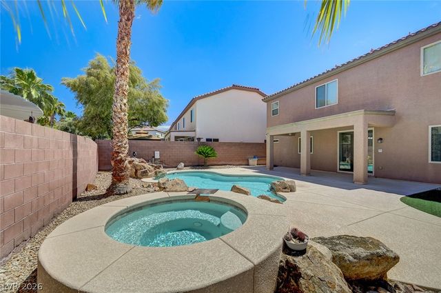 2556 Chateau Clermont Street, Henderson, NV 89044