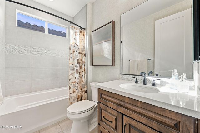 16905 W PINCHOT Avenue, Goodyear, AZ 85395