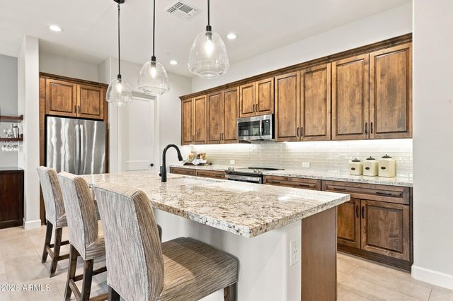 16905 W PINCHOT Avenue, Goodyear, AZ 85395