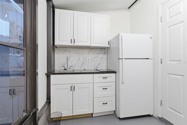 4930 ELDORADO DRIVE, Tampa, FL 33615