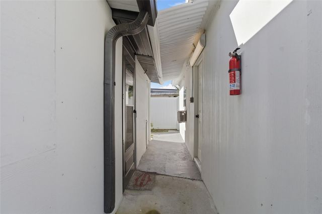 4930 ELDORADO DRIVE, Tampa, FL 33615