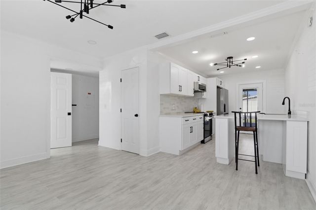 4930 ELDORADO DRIVE, Tampa, FL 33615