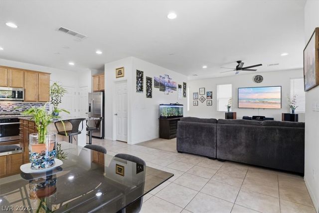4211 Enchanting Sky Avenue, North Las Vegas, NV 89081