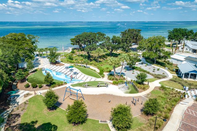 251 Mattie M Kelly Boulevard 203, Destin, FL 32541