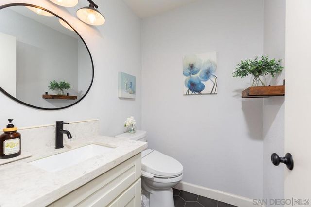 9758 Caminito Doha, San Diego, CA 92131