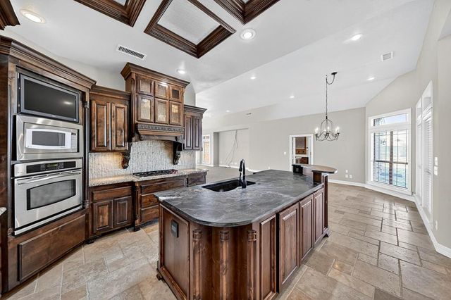 4 Diais Circle, Odessa, TX 79762