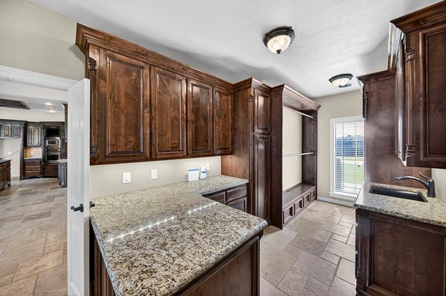 4 Diais Circle, Odessa, TX 79762