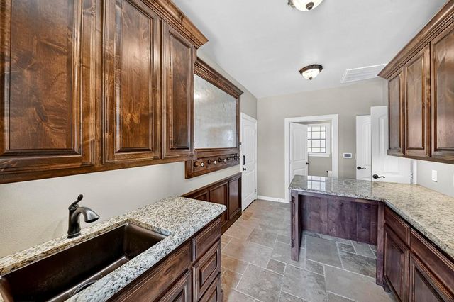 4 Diais Circle, Odessa, TX 79762