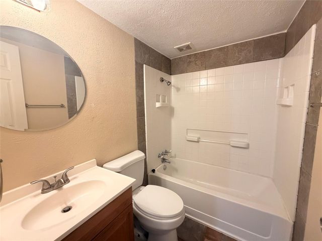 4210 Wyatt Street 7, Pasadena, TX 77503