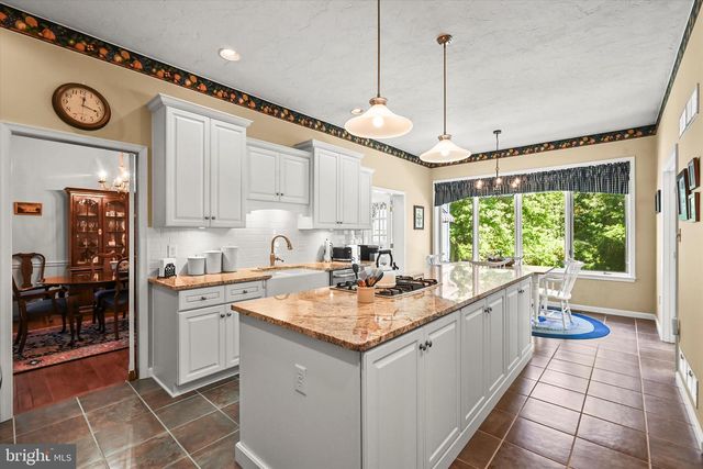 81 ROUND TOP LN, Gettysburg, PA 17325