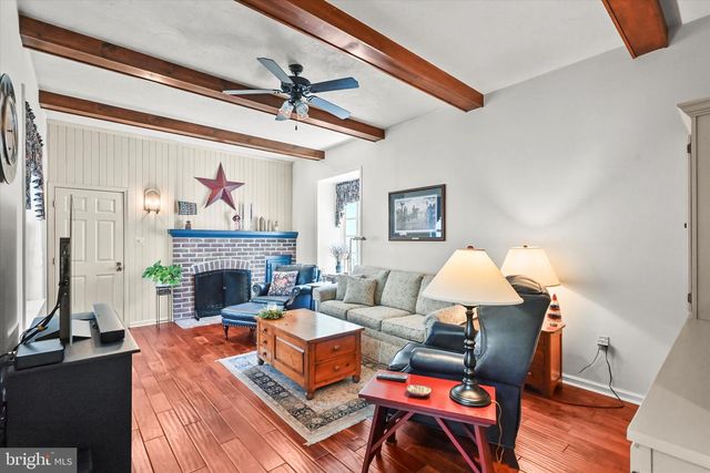 81 ROUND TOP LN, Gettysburg, PA 17325