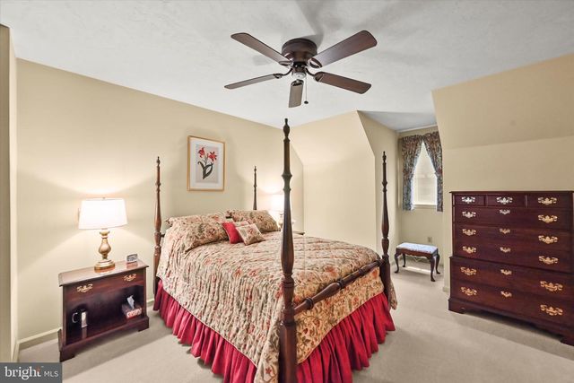 81 ROUND TOP LN, Gettysburg, PA 17325
