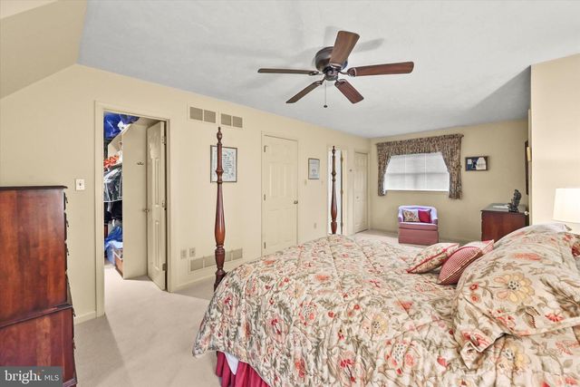 81 ROUND TOP LN, Gettysburg, PA 17325