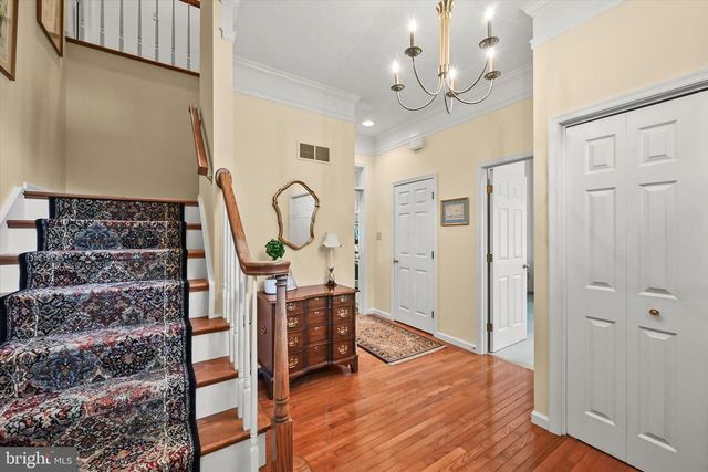 81 ROUND TOP LN, Gettysburg, PA 17325