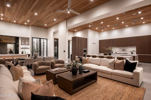 10801 E HAPPY VALLEY Road 131, Scottsdale, AZ 85255