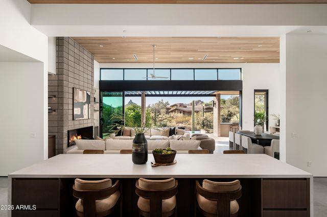 10801 E HAPPY VALLEY Road 131, Scottsdale, AZ 85255