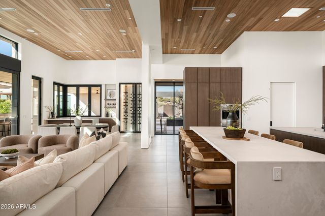 10801 E HAPPY VALLEY Road 131, Scottsdale, AZ 85255