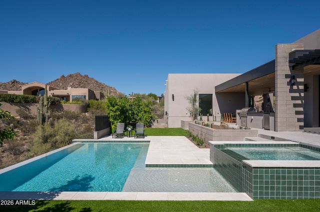 10801 E HAPPY VALLEY Road 131, Scottsdale, AZ 85255