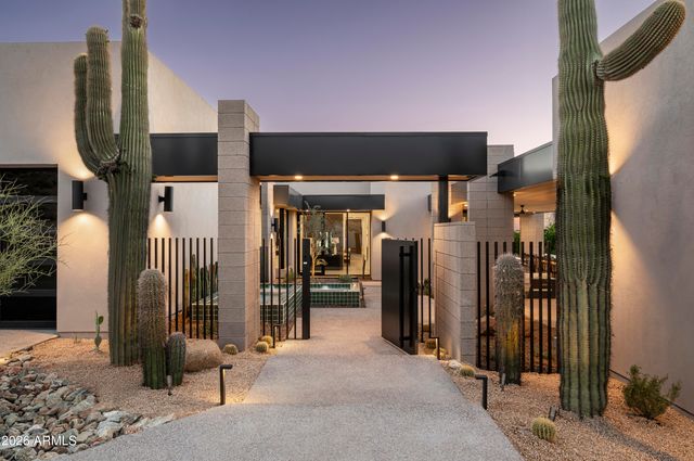 10801 E HAPPY VALLEY Road 131, Scottsdale, AZ 85255