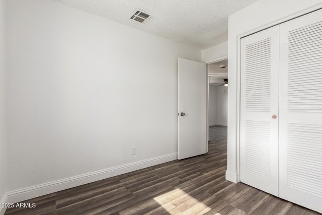 8052 W PIERSON Street, Phoenix, AZ 85033