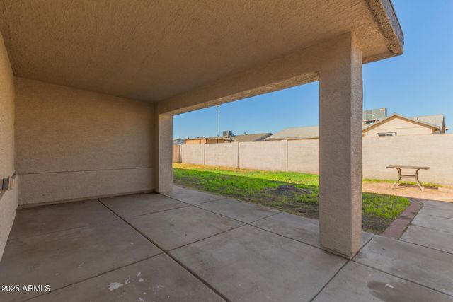 8052 W PIERSON Street, Phoenix, AZ 85033