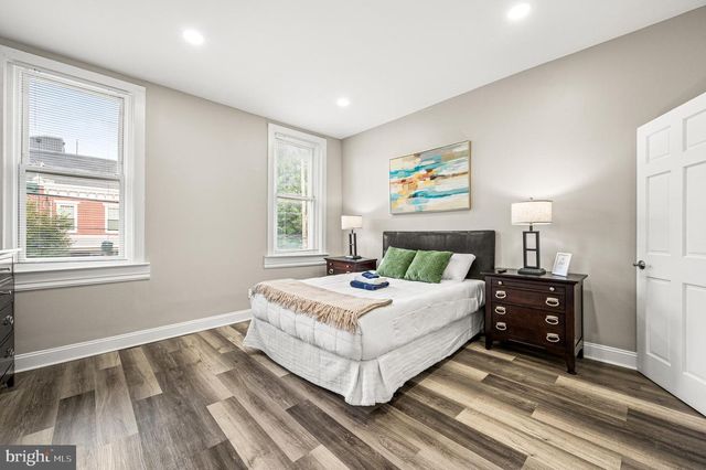 930 N 30TH ST, Philadelphia, PA 19130