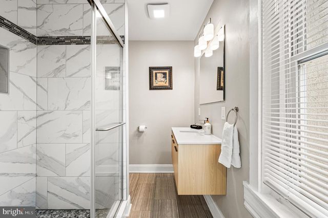 930 N 30TH ST, Philadelphia, PA 19130