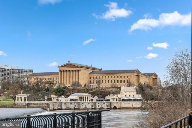 930 N 30TH ST, Philadelphia, PA 19130