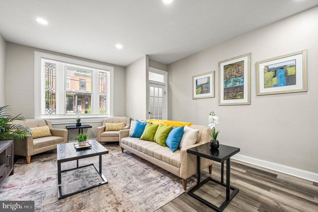 930 N 30TH ST, Philadelphia, PA 19130